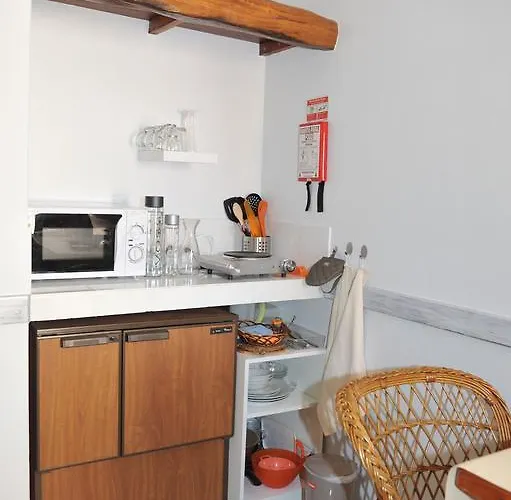 16 Homestay Porto Santo