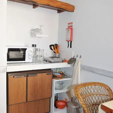 16 Homestay Porto Santo